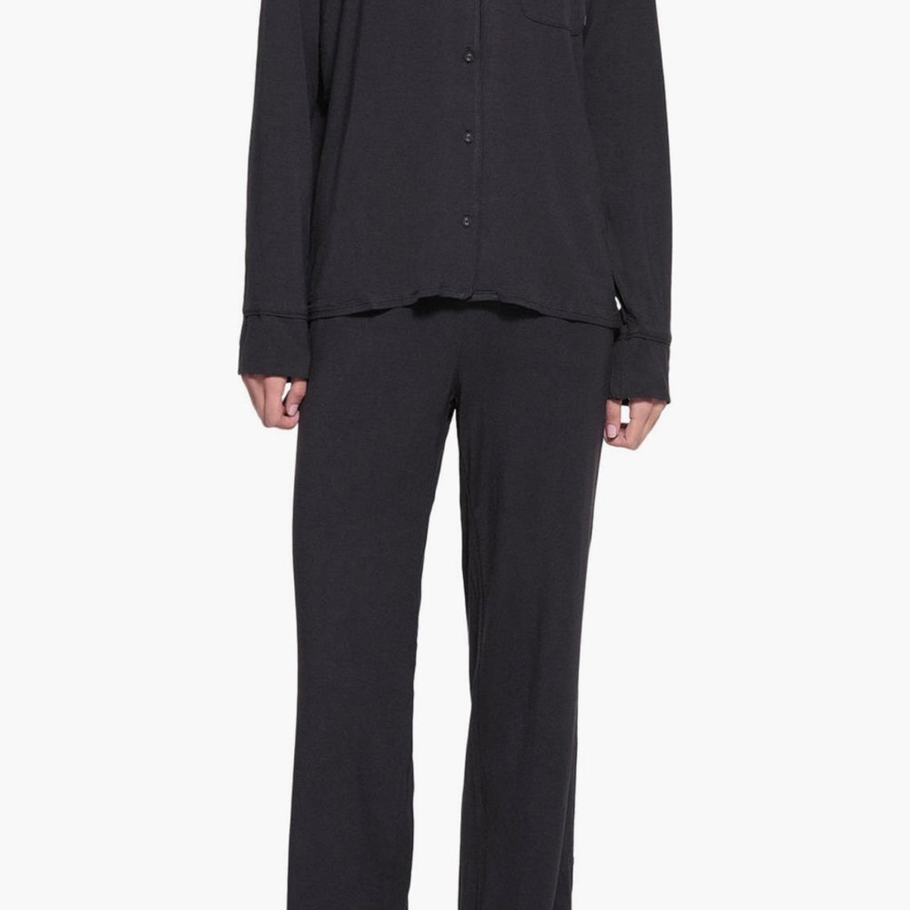 NWT SKIMS Black Long Sleeve Pajama Set